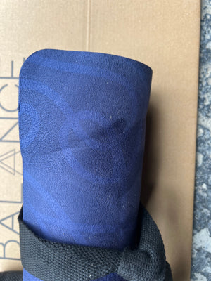 PANDORA YOGA MAT ~ 30% OFF